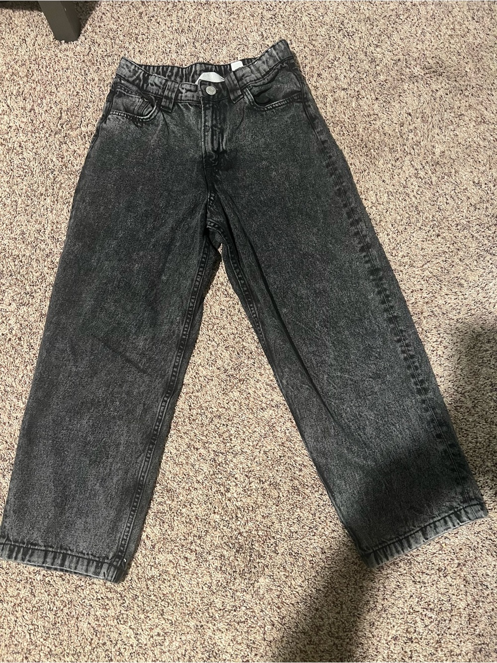 H&M Kids Baggy Wide Leg Jeans black/Dark
Grey Acid Wash size 14.